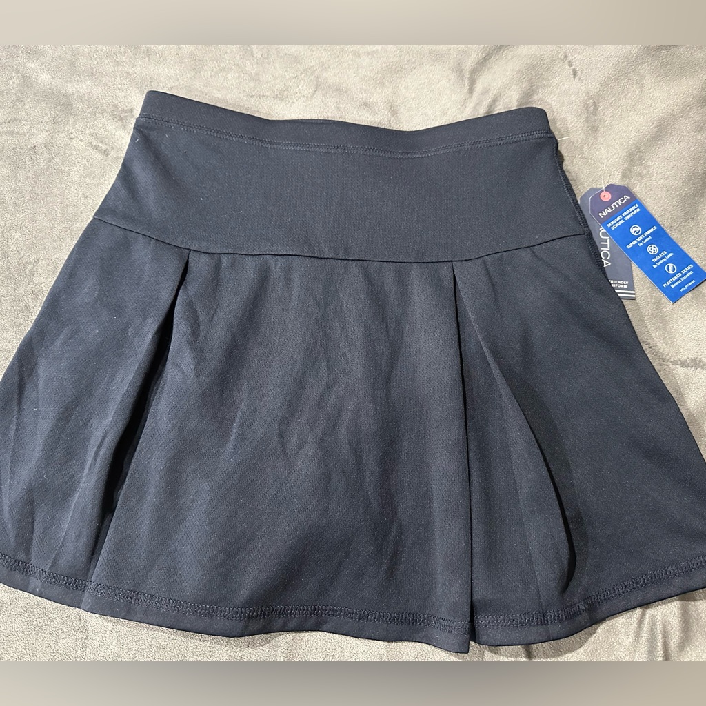 New Nautica Girls Skort School Uniform Size 8